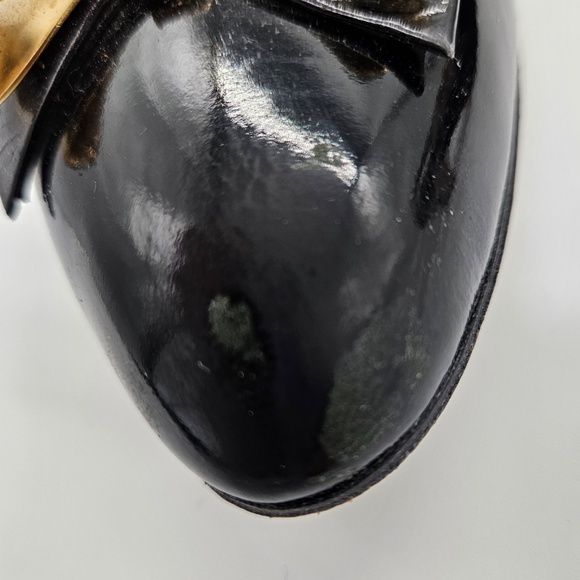 VTG Salvatore Ferragamo Black Patent Leather w/ Gold Metal Bows Pumps Size 5 - Picture 8 of 10